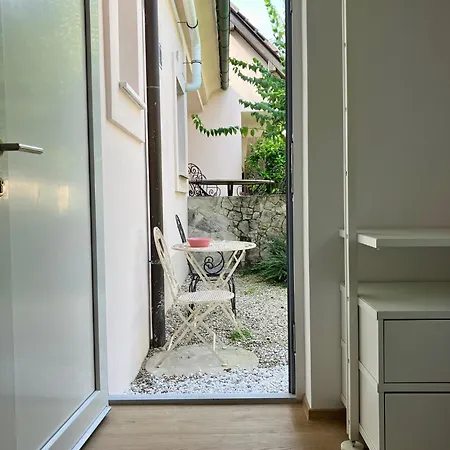 Homemade Bed & Breakfast