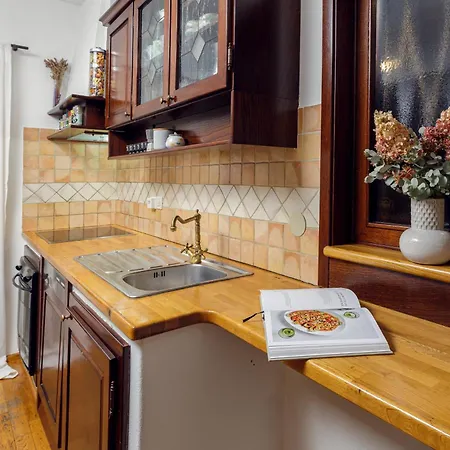 Homemade Bed & Breakfast *