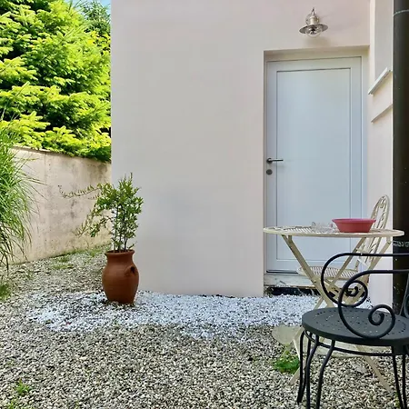 Homemade Bed & Breakfast